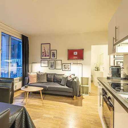 Apartment Gracious With Terrace